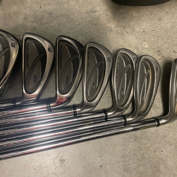 Wilson iron set 7 Pc Fat shaft in right Handed - Picture 3 of 11